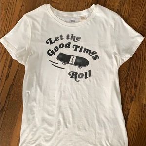 Levi’s Graphic Tee